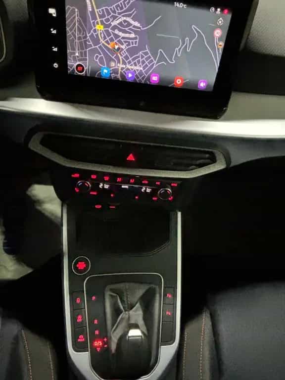 Seat Arona FR+RFK+ACC+LKA+TWA+NAVI+XENON+1.Hand+MwSt. 08/2024-photo-15