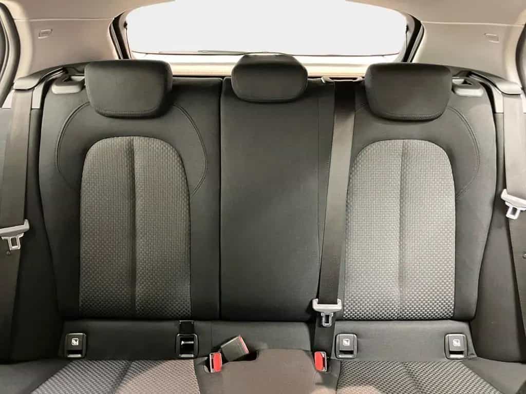 BMW 1 Series 118i Advantage SHZ+Navi+LED+DAB 10/2022-photo-13
