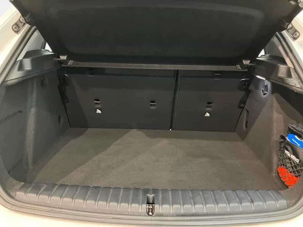 BMW 1 Series 118i Advantage SHZ+Navi+LED+DAB 10/2022-photo-15