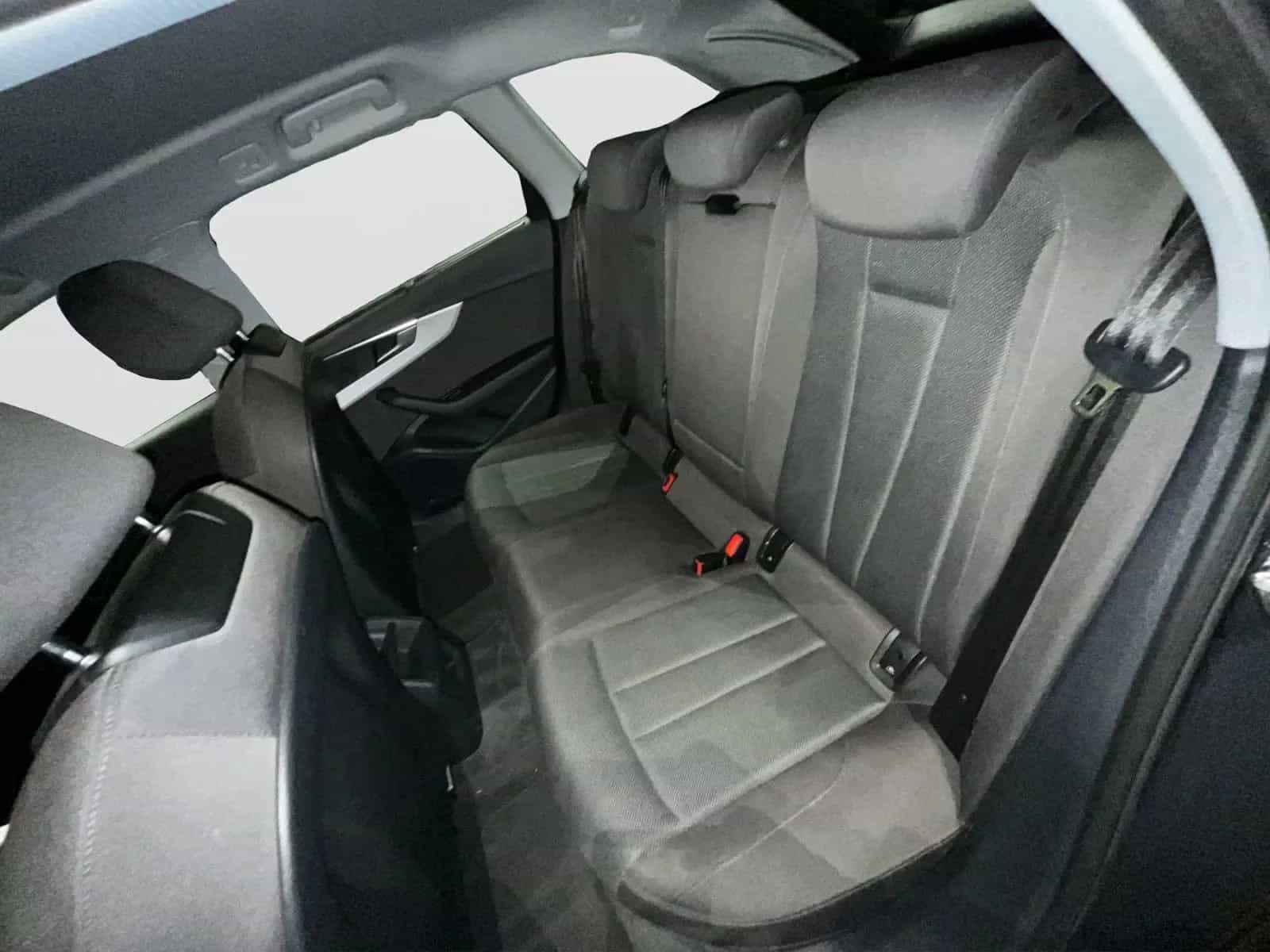 Audi A4 11/2021-photo-13