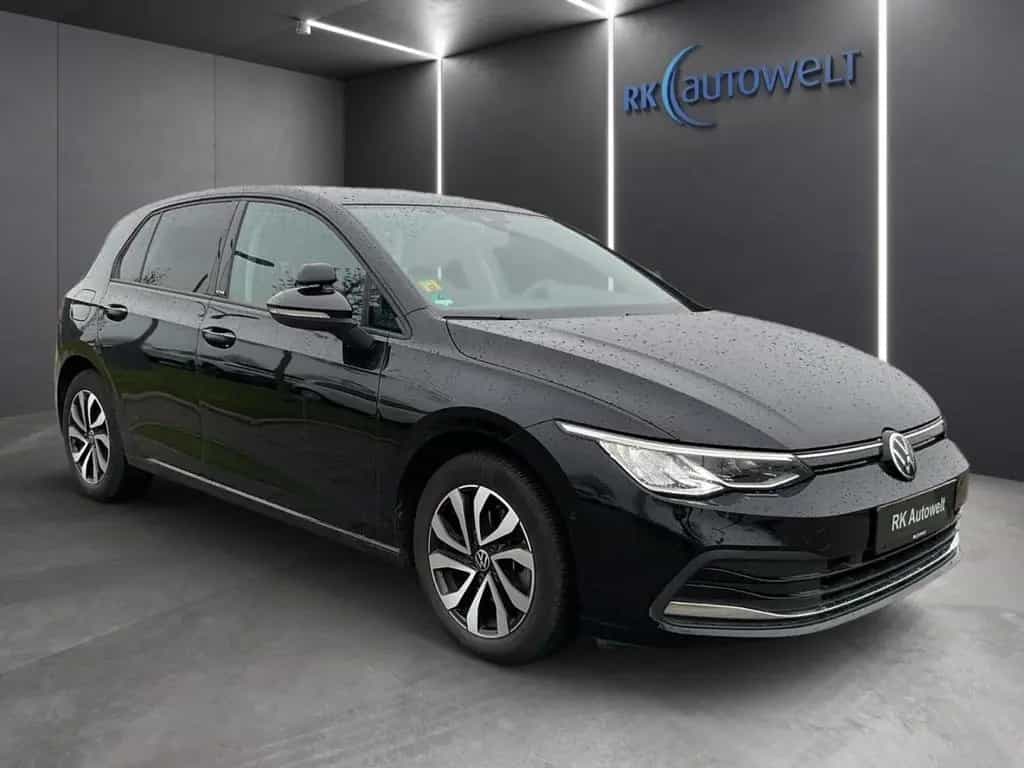 Volkswagen Golf 8 VIII Active 1.5 eTSI AHK-klappbar Navi Ap 10/2021-photo-1