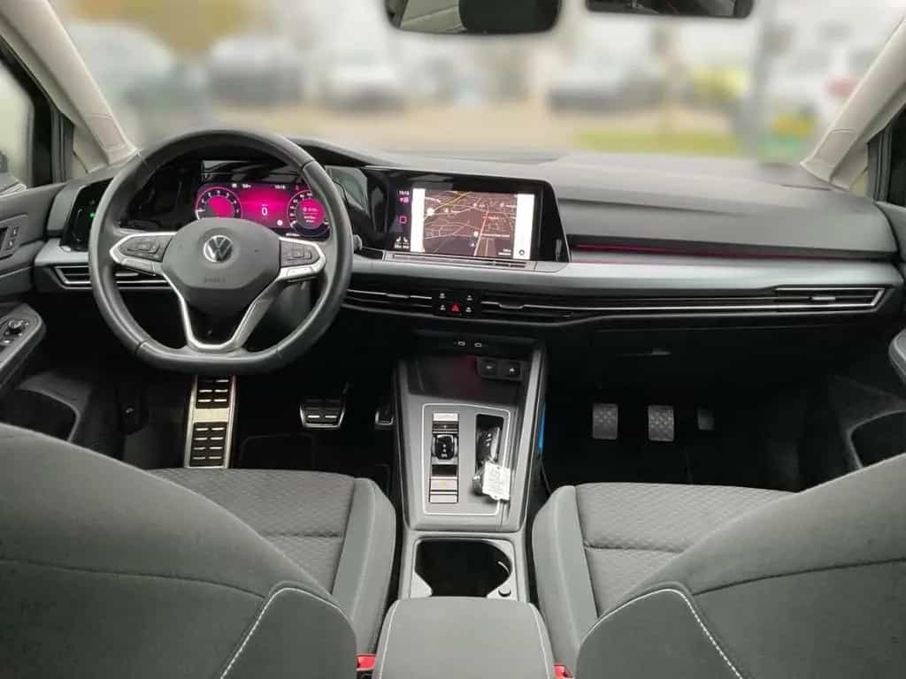 Volkswagen Golf 8 VIII Active 1.5 eTSI AHK-klappbar Navi Ap 10/2021-photo-19