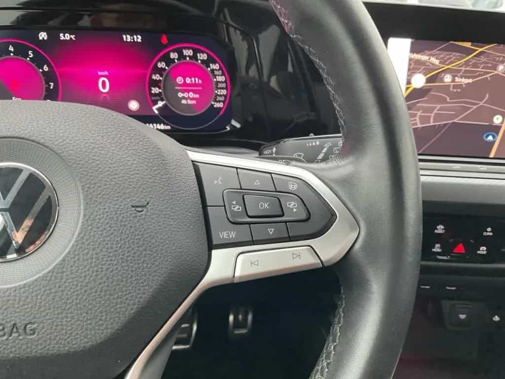 Volkswagen Golf 8 VIII Active 1.5 eTSI AHK-klappbar Navi Ap 10/2021-photo-27