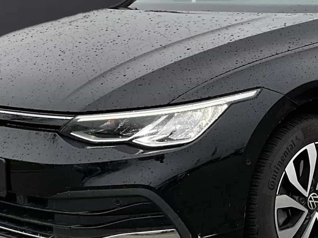 Volkswagen Golf 8 VIII Active 1.5 eTSI AHK-klappbar Navi Ap 10/2021-photo-6