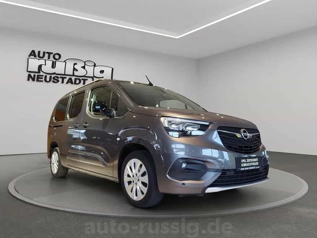 Opel Combo Life Ultimate XL NAVI*HEAD-UP*AHK*KAMERA* 04/2021-photo-6