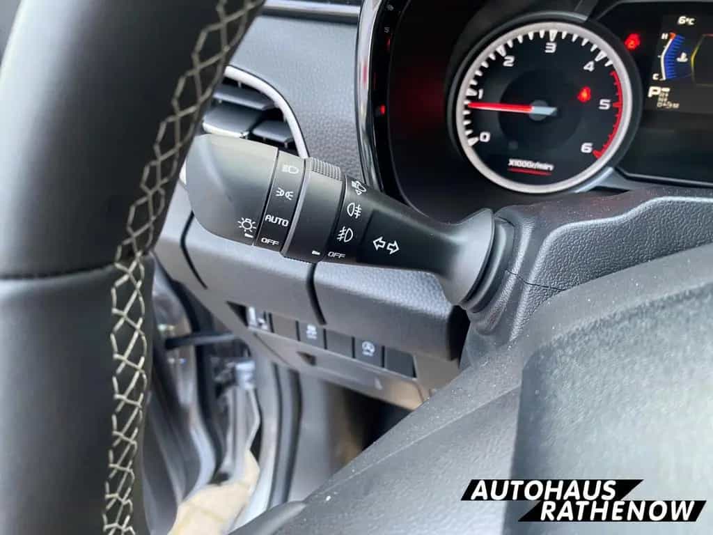 Isuzu D-Max Double Cab 4WD V-CROSS Allrad Leder LED Me 12/2024-photo-17