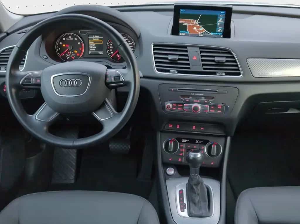 Audi Q3 2.0 TFSI qu S tronic *Xenon*AHK*Navi+*EPH v+h 07/2018-photo-4