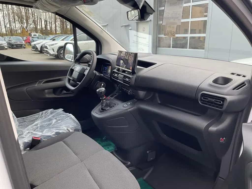 Toyota Proace City L2 Meister Navi LED Apple CarPlay An 12/2025-photo-11