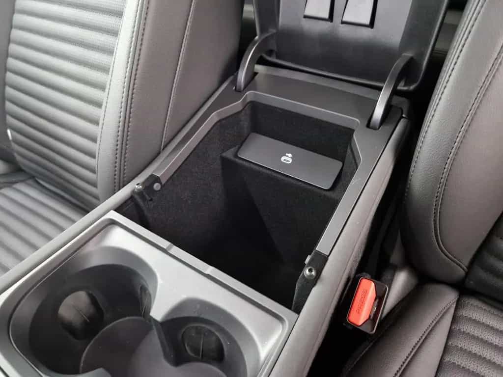 Land Rover Discovery Sport D165 S Komfort Pano Winter 11/2025-photo-20