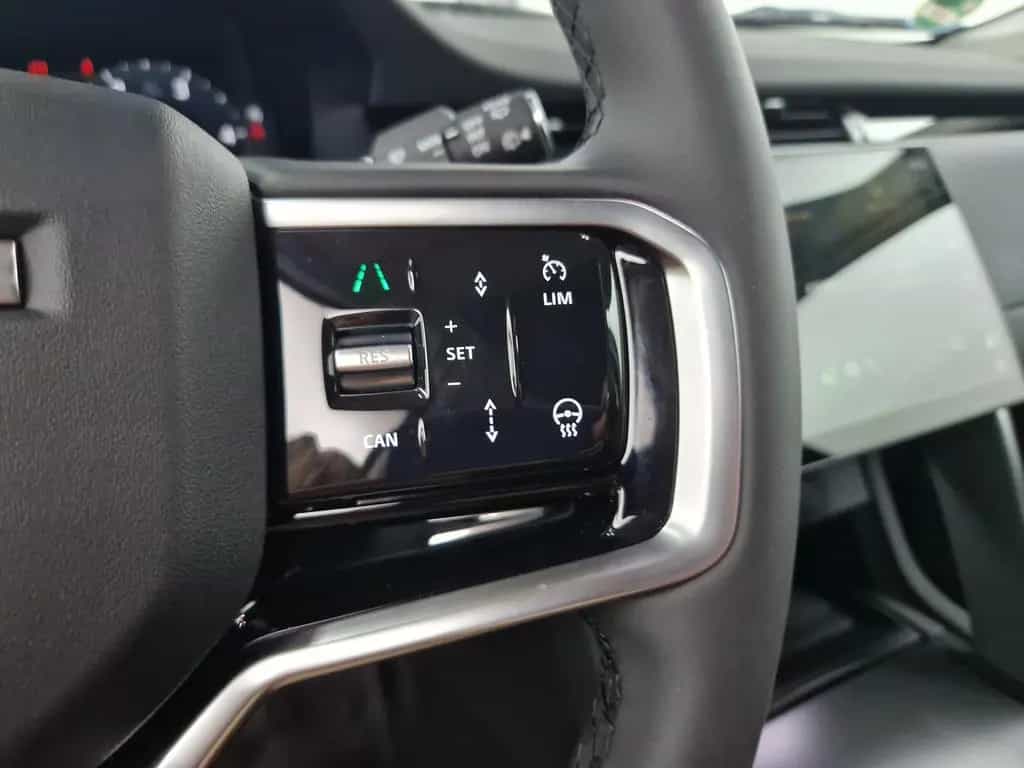 Land Rover Discovery Sport D165 S Komfort Pano Winter 11/2025-photo-29