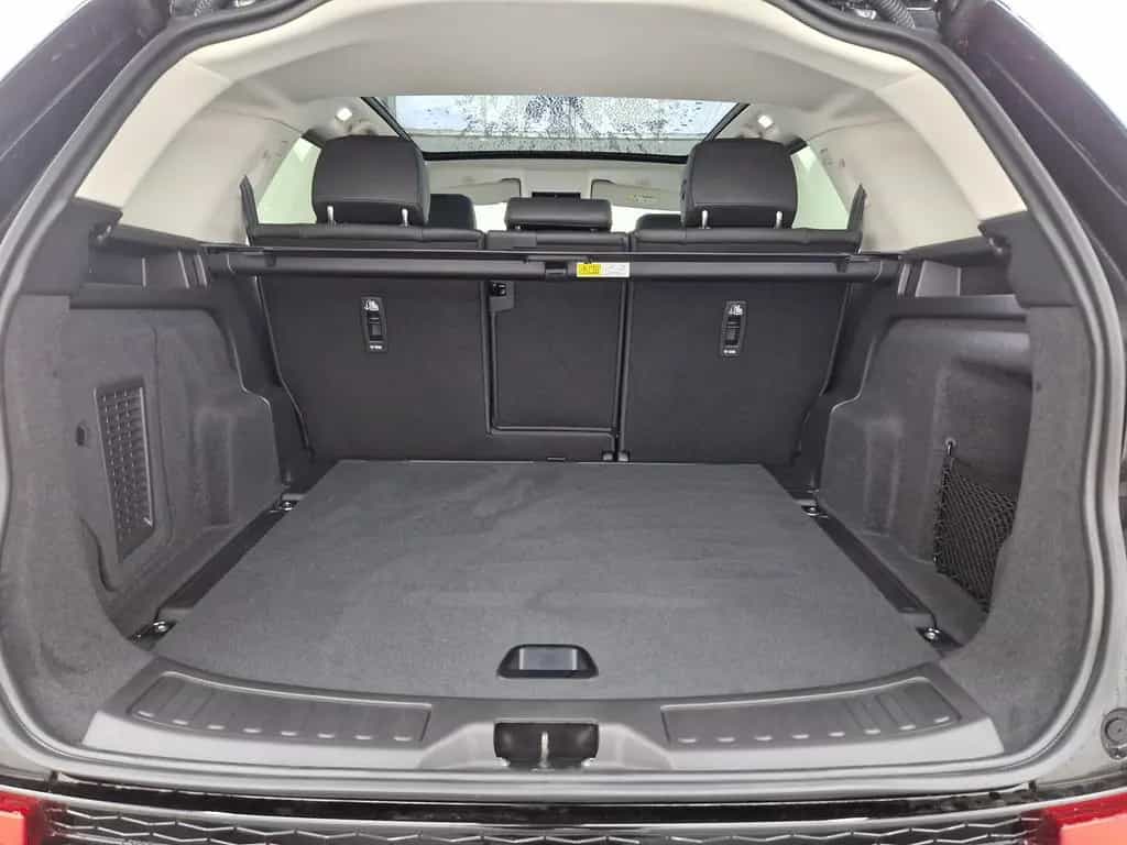 Land Rover Discovery Sport D165 S Komfort Pano Winter 11/2025-photo-9