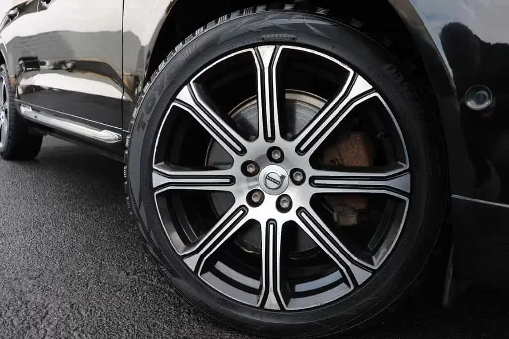 Volvo XC60 T6 AWD Inscript./ACC/360°/B&W/HUD/4xSHZ/SBL 05/2020-photo-37