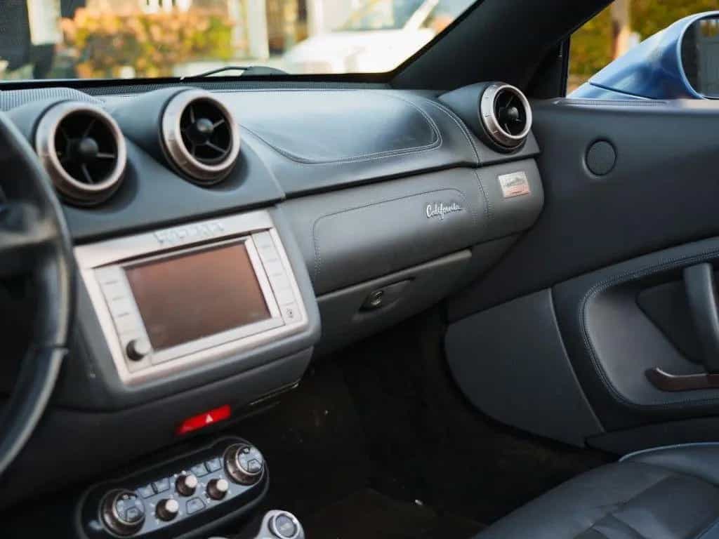 Ferrari California V8 Blue Metallic Super Angebot! 01/2010-photo-12