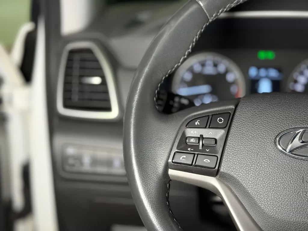 Hyundai Tucson Trend 4WD*KAMERA*ALLRAD*CARPLAY*AHK*SHZG 07/2020-photo-20