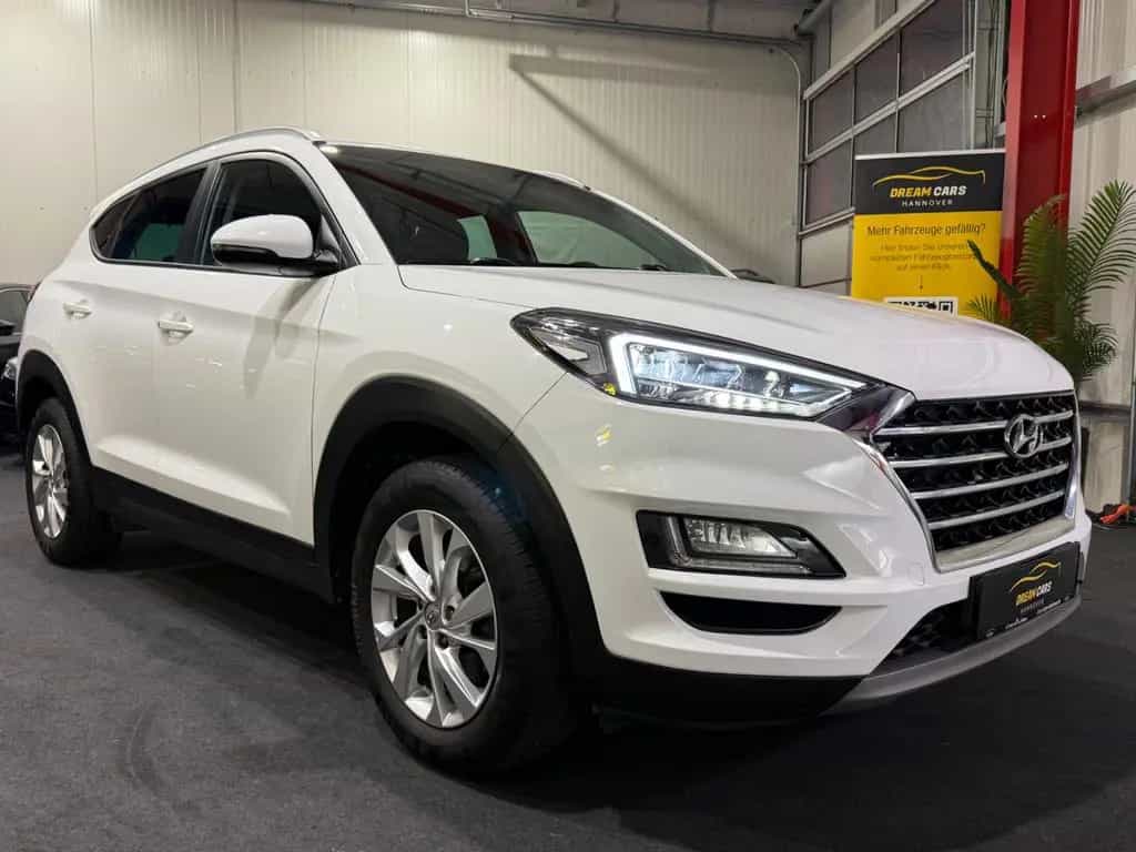Hyundai Tucson Trend 4WD*KAMERA*ALLRAD*CARPLAY*AHK*SHZG 07/2020-photo-8