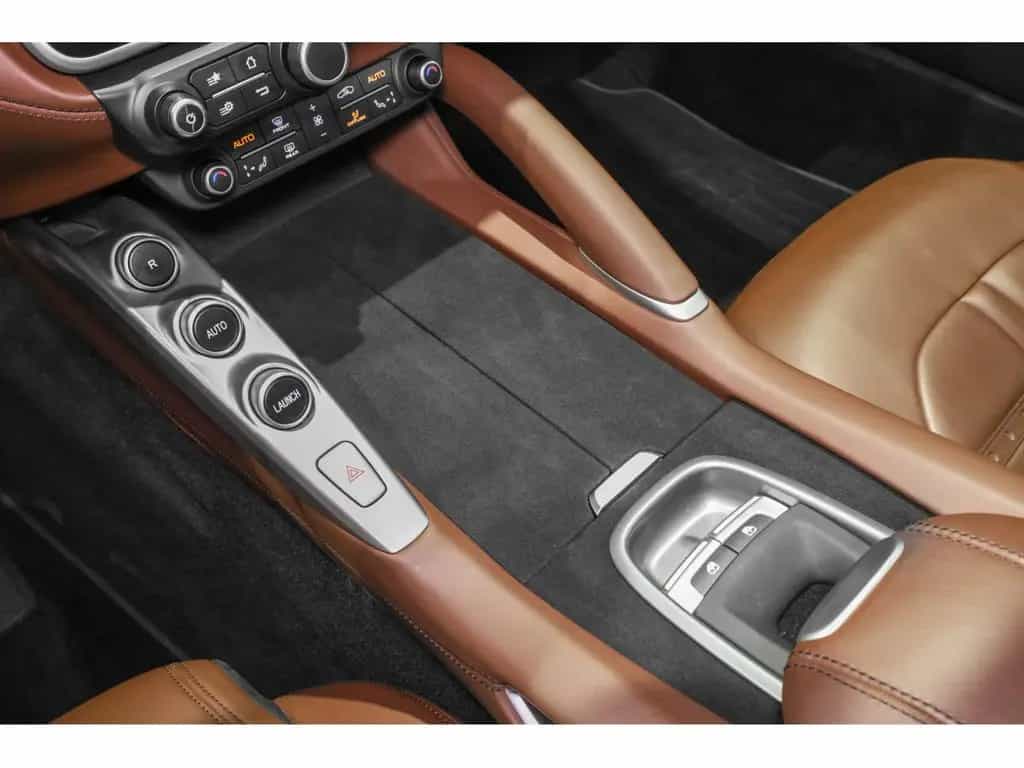 Ferrari GTC4Lusso T V8 - CANNA DI FUCILE / CIOCCOLATO 11/2017-photo-9