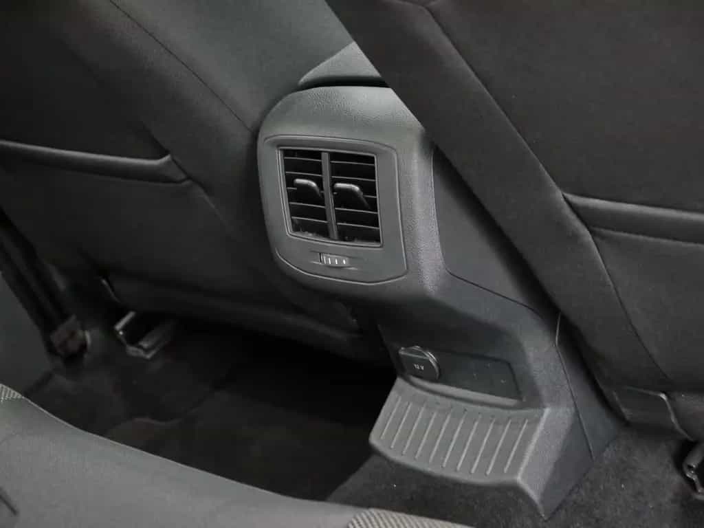 Volkswagen T-Roc 1.0 TSI R-Line Beats*ACC*Navi*Connect*17Z* 02/2019-photo-16