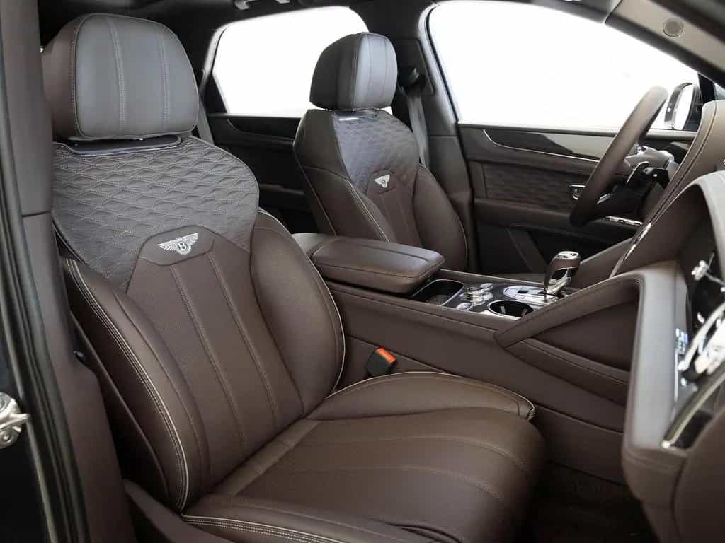 Bentley Bentayga Speed (MY26) ELEGANT + SPORTLICH / FULL 11/2025-photo-25