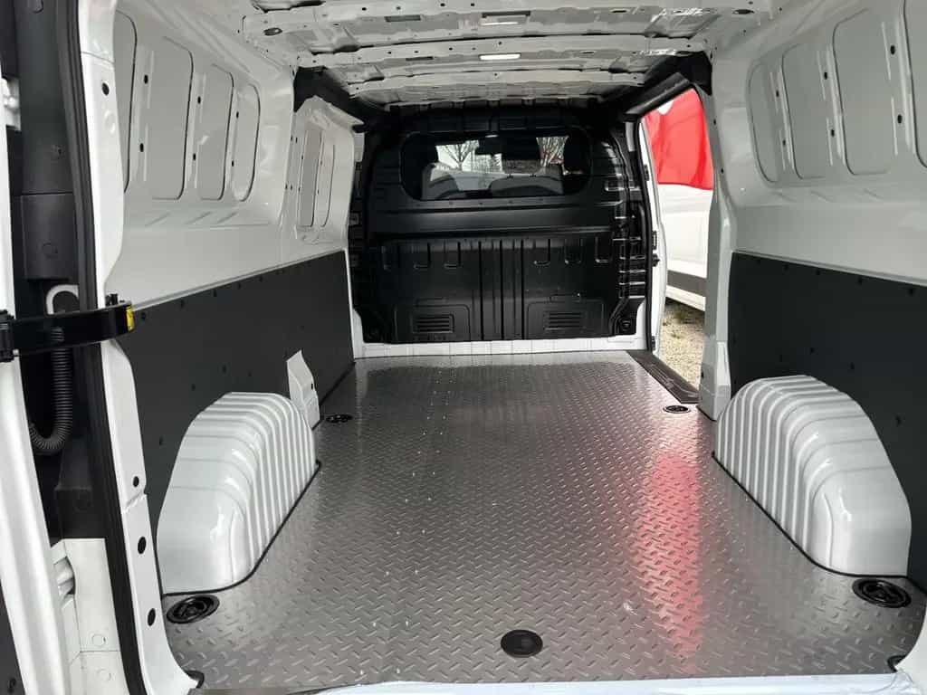 Maxus Other Deliver7 2.0 TDCi KW L2 El.Schiebetüren CarPlay null-photo-4