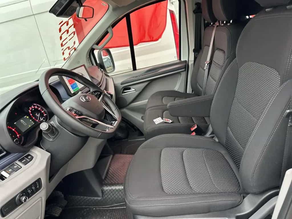 Maxus Other Deliver7 2.0 TDCi KW L2 El.Schiebetüren CarPlay null-photo-8