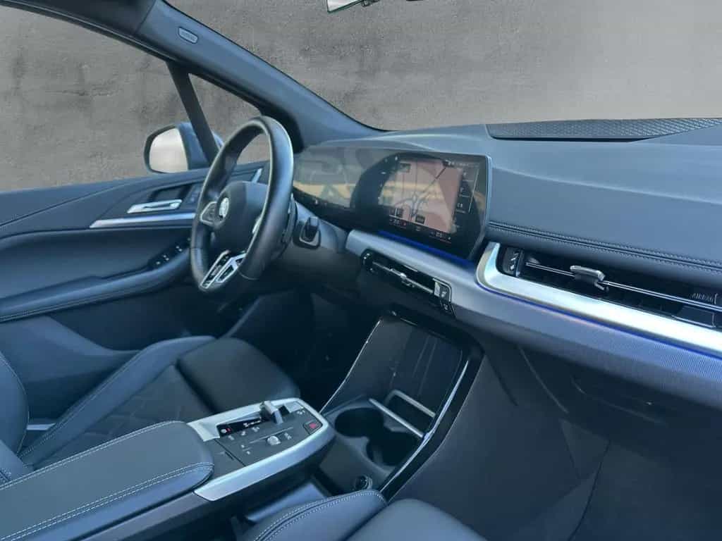 BMW 218 Active Tourer M SPORT AUTOMATIK NAVI AHK KAM 11/2023-photo-11
