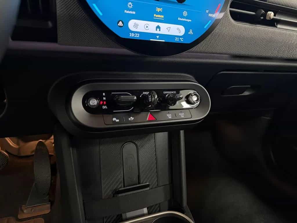 MINI Cooper S Favoured Trim*PAK.S*LED*HUD*KEYL*ALARM* 05/2025-photo-13