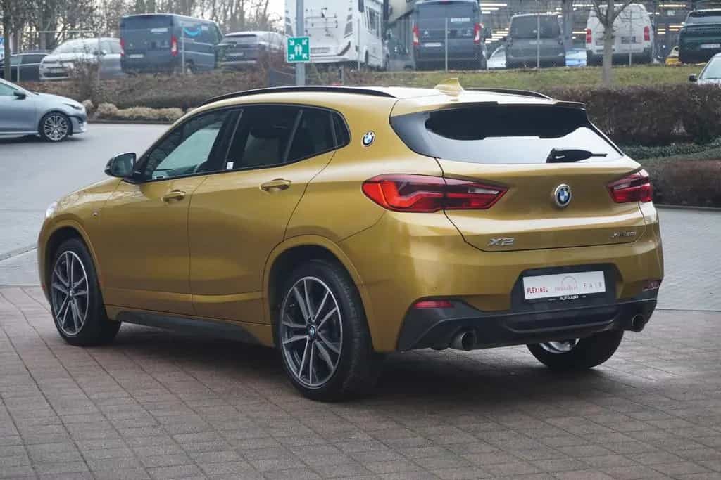 BMW X2 20i xDrive LED Navi Sitzheizung Kamera Leder 01/2019-photo-2