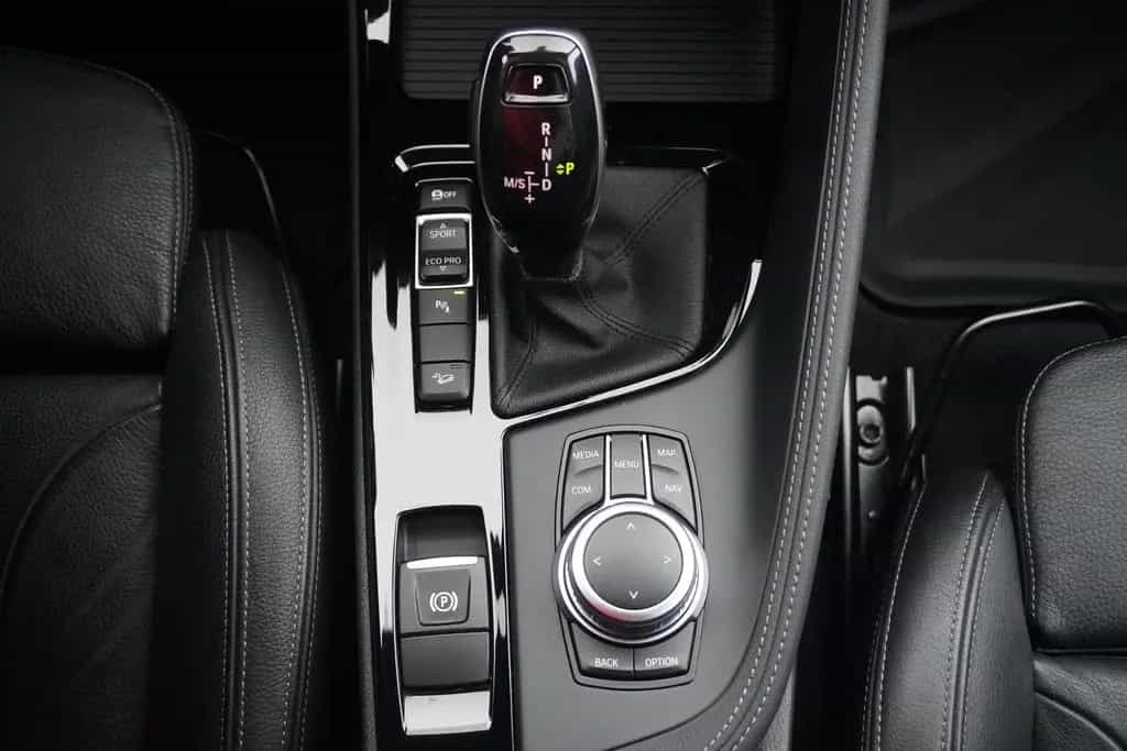 BMW X2 20i xDrive LED Navi Sitzheizung Kamera Leder 01/2019-photo-22