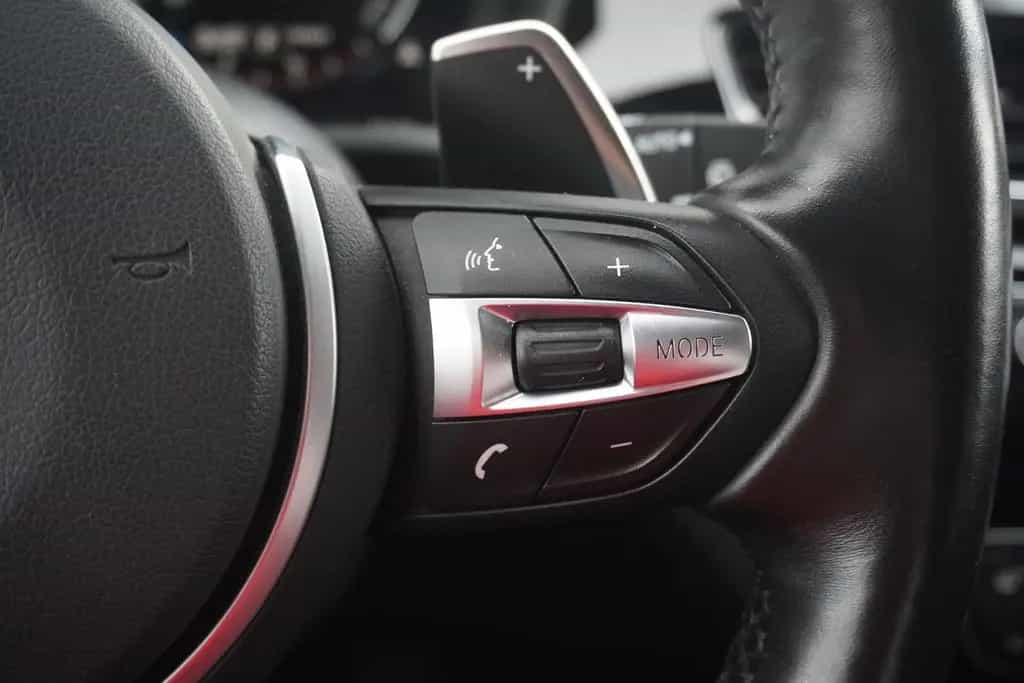 BMW X2 20i xDrive LED Navi Sitzheizung Kamera Leder 01/2019-photo-28