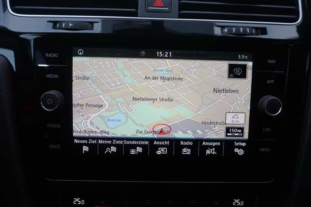 Volkswagen Golf VII Variant Sound Navi ACC App-Connect PDC 03/2018-photo-11