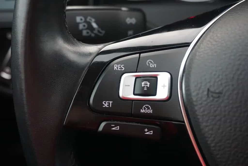 Volkswagen Golf VII Variant Sound Navi ACC App-Connect PDC 03/2018-photo-20