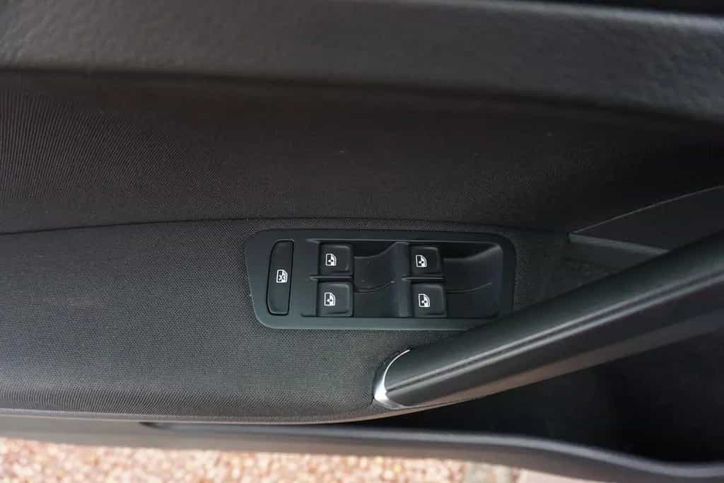 Volkswagen Golf VII Variant Sound Navi ACC App-Connect PDC 03/2018-photo-29