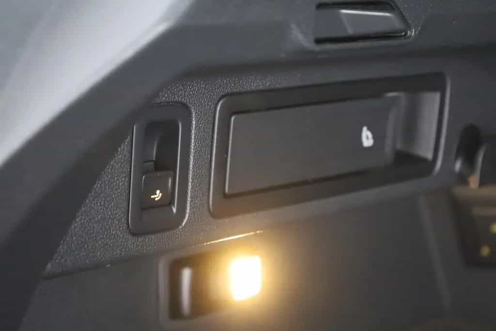 Volkswagen Tiguan 1.5 16V TSI Active DSG AHK LED ACC Kamera 04/2021-photo-27