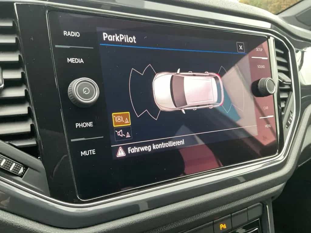 Volkswagen T-Roc 1.5 TSI 08/2018-photo-19