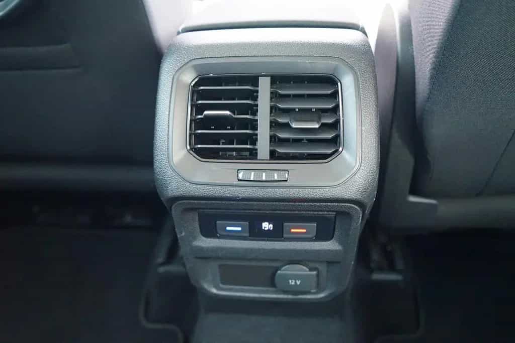 Volkswagen Tiguan 1.5 TSI IQ.DRIVE LED Navi ACC AHK Kamera 11/2019-photo-10