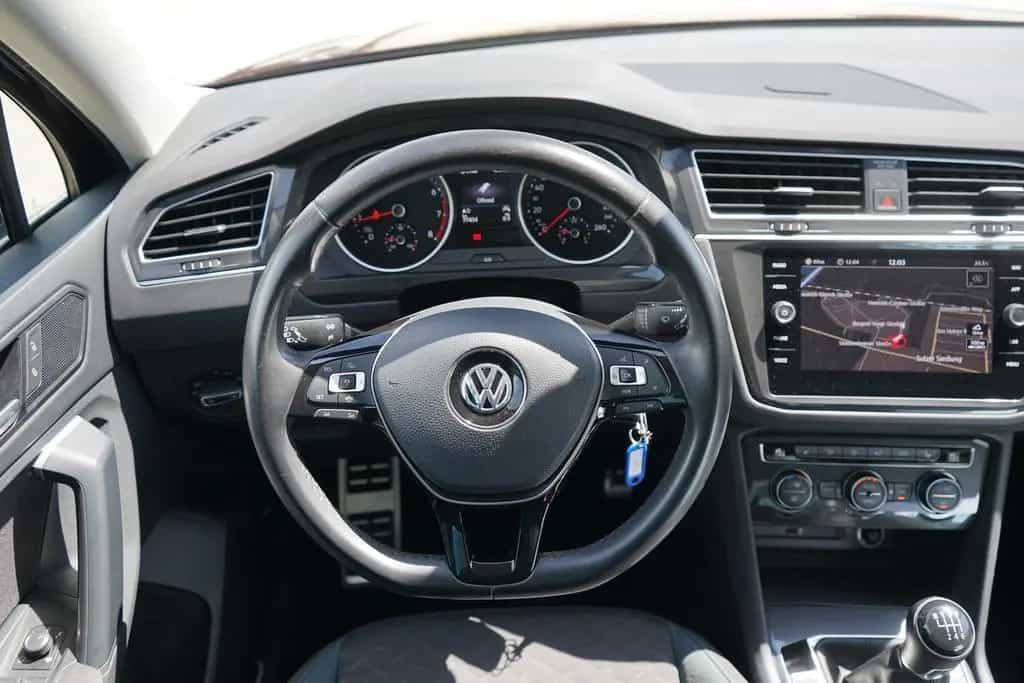 Volkswagen Tiguan 1.5 TSI IQ.DRIVE LED Navi ACC AHK Kamera 11/2019-photo-15