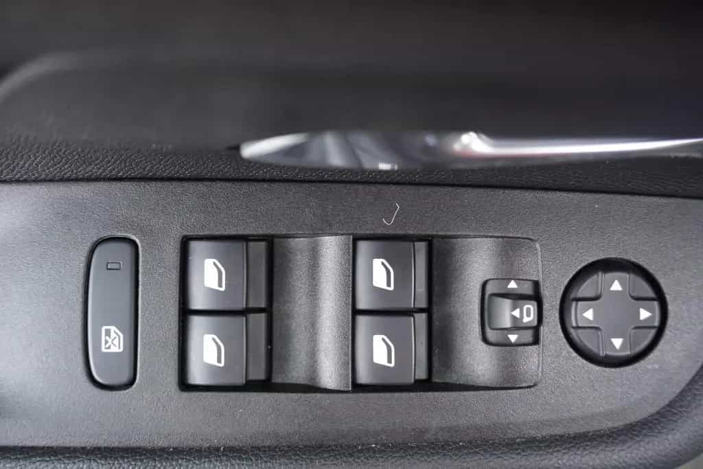 Opel Mokka 1.2 GS Line LED ACC Navi Kamera 11/2021-photo-15