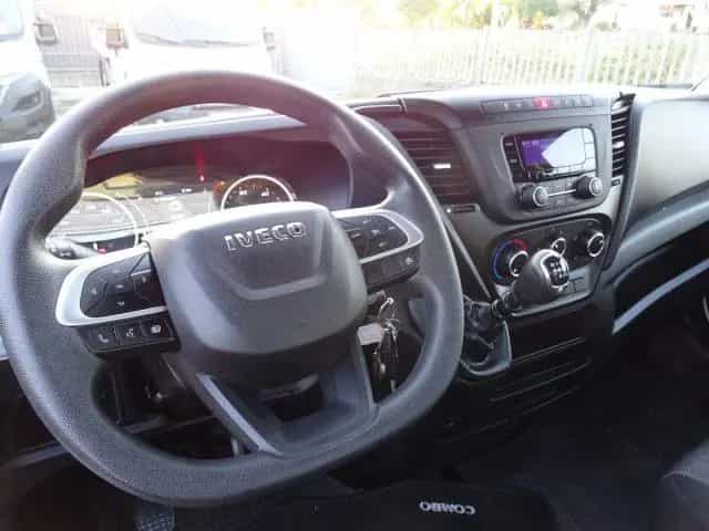 Iveco Daily Daily 35C16Hp 3.0HPT PMedio Ribaltabile+GR 08/2023-photo-7