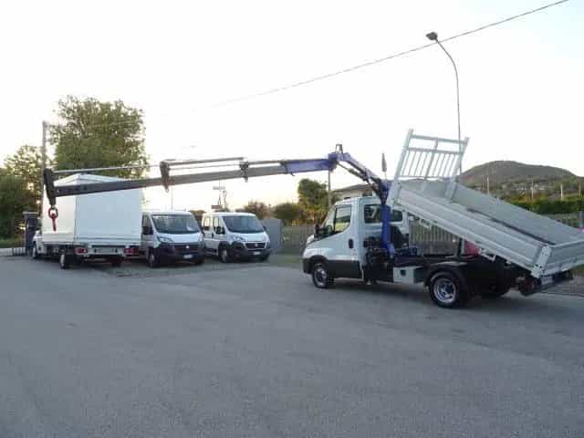Iveco Daily Daily 35C16Hp 3.0HPT PMedio Ribaltabile+GR 08/2023-photo-8