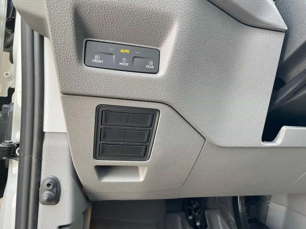 MAN TGE 3.200 L3H2 MIXTO 4x4 Individual S ACC STHZ 01/2026-photo-36