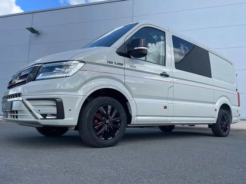 MAN TGE 3.200 L3H2 MIXTO 4x4 Individual S ACC STHZ 01/2026-photo-39