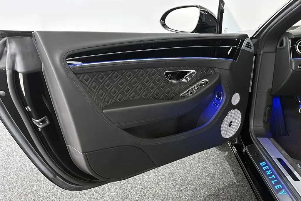 Bentley Continental GT 4.0 V8 07/2020-photo-40