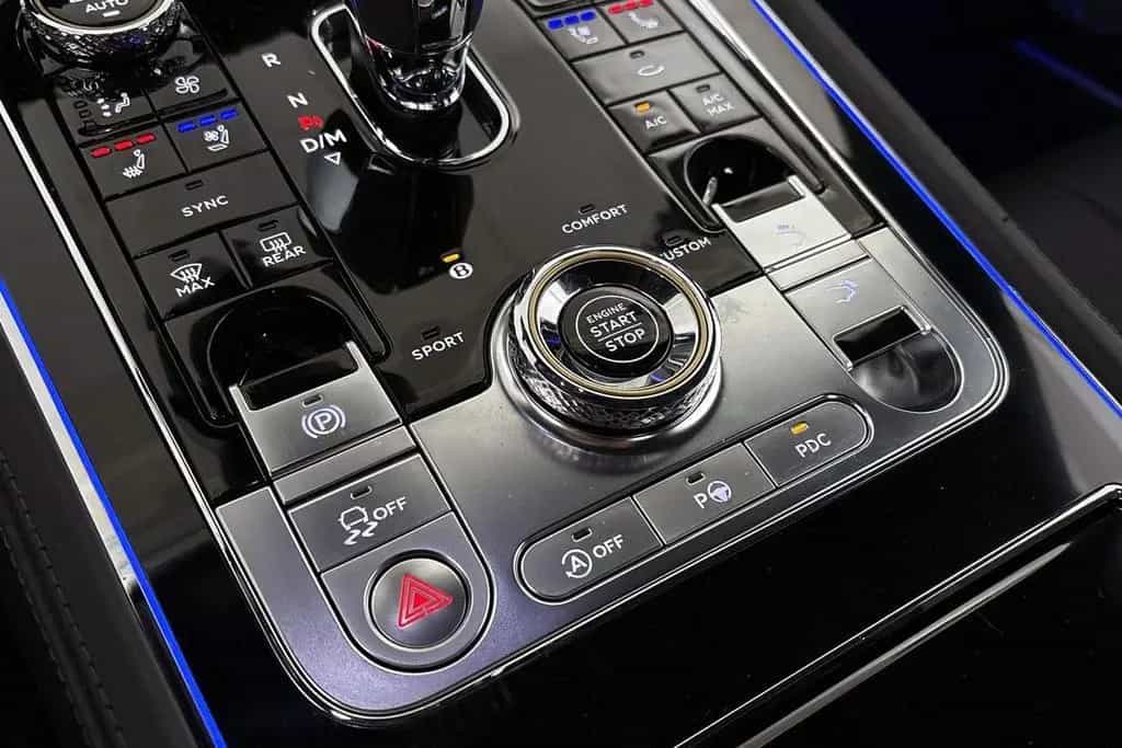 Bentley Continental GT 4.0 V8 07/2020-photo-47