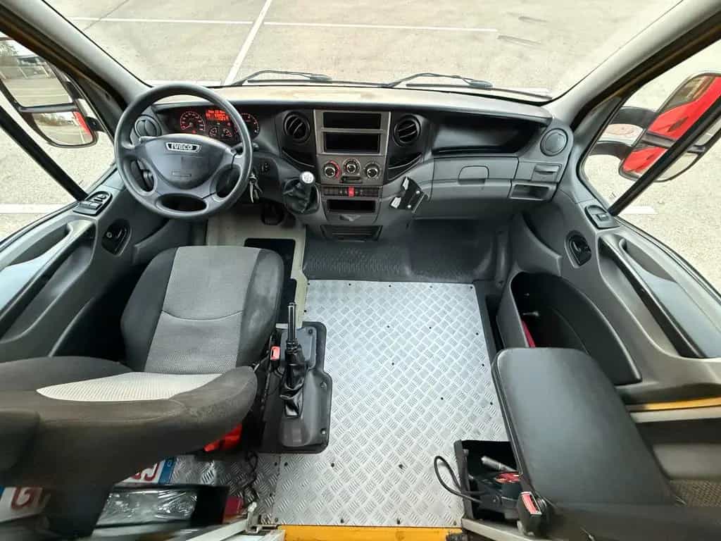 Iveco Other Daily Imbisswagen/Foodtruck 05/2012-photo-18