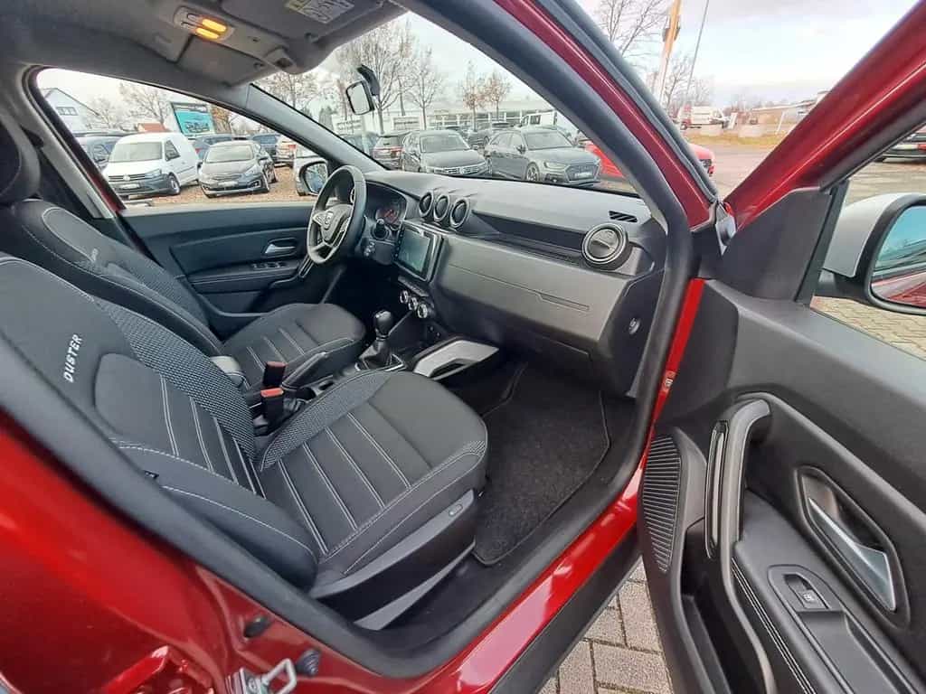 Dacia Duster Prestige TCe 150 EDC 11/2022-photo-10
