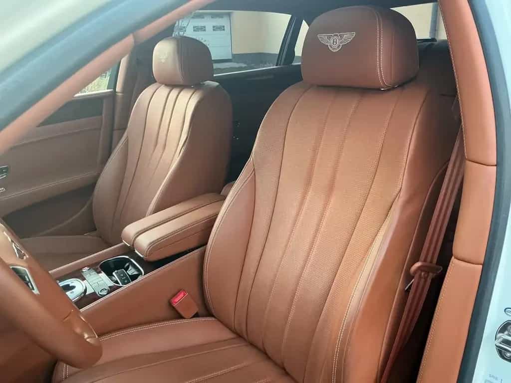 Bentley Continental Flying Spur W12 12/2014-photo-12