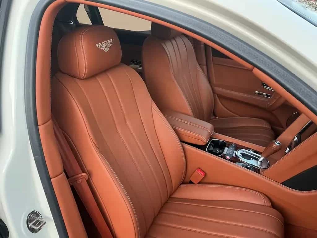 Bentley Continental Flying Spur W12 12/2014-photo-13