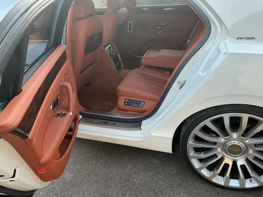 Bentley Continental Flying Spur W12 12/2014-photo-18