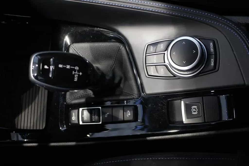 BMW X2 M35i DDC/DAB+/R-KAMERA/PDC/WINTERRÄDER Klima 12/2019-photo-9