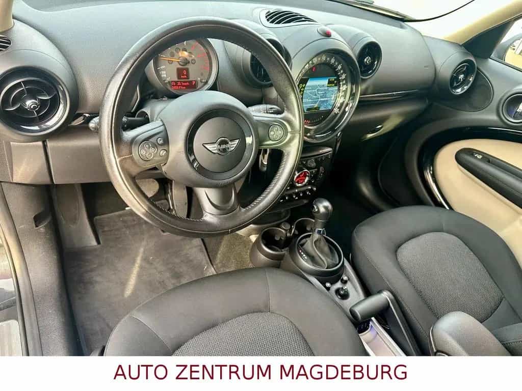 MINI Cooper Countryman Cooper D Countryman XENON*NAV*AUTOM*ALU 05/2016-photo-11
